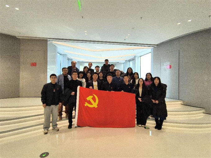 1744107324761705.png 图片1.png